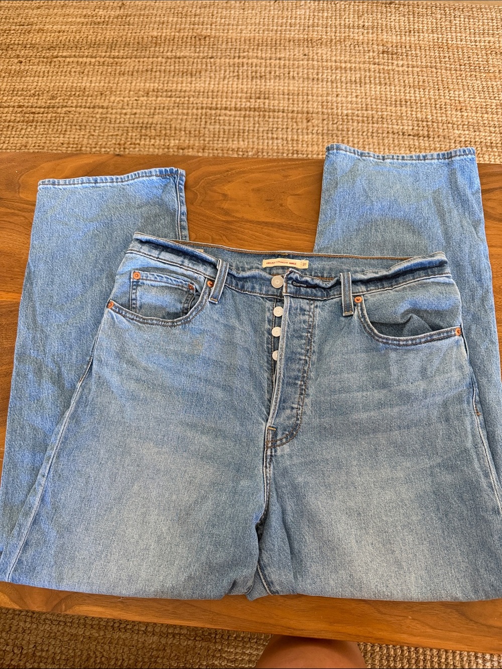 Levi’s Ribcage Straight Ankle High-Rise Button-Fly Jeans